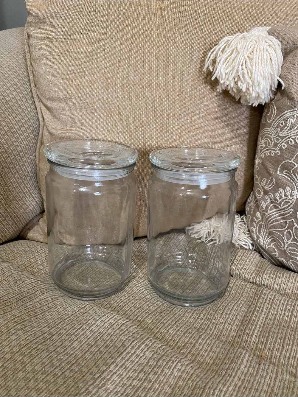 🫙NWOT 2 Glass Containers with glass lids